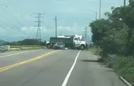 Alertan por bloqueos y despojo de vehculos en carretera de Sinaloa