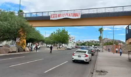 Puente peatonal Unison