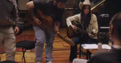 Carin León y Kacey Musgraves