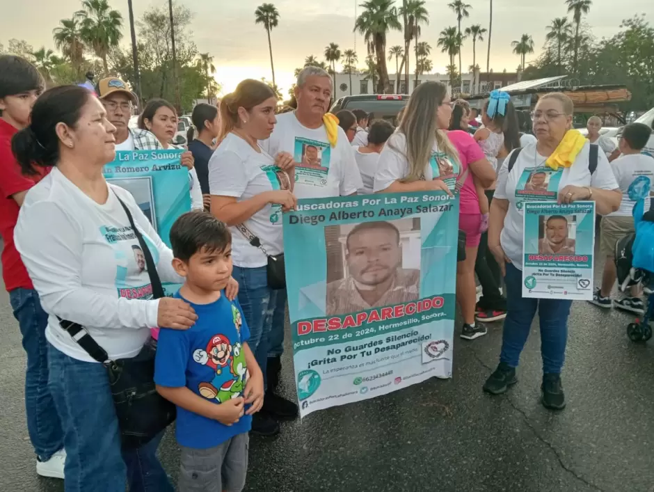 Colectivos de bsqueda marchan en Hermosillo