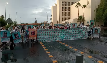 Colectivos de bsqueda marchan en Hermosillo