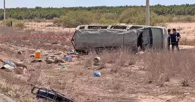 Volcamiento de vehículo que trasladaba jornaleros agrícolas