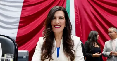 Kenia López Rabadán