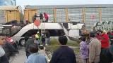 Autobs de pasajeros es embestido por tren en Atlacomulco
