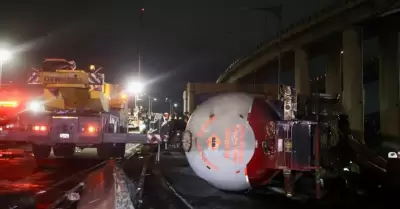 Explosión de pipa cargada con gas
