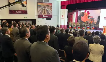 Alcalde de Hermosillo presente en el informe de Alfonso Durazo.