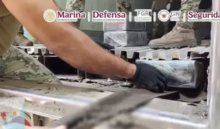 Aseguramiento de metanfetamina en Mazatln