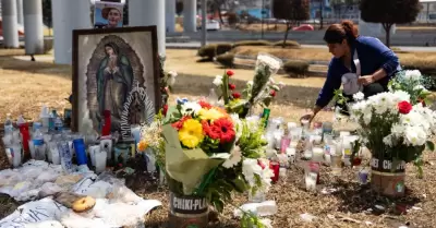 Memorial colocado en el lugar donde ocurrió la explosión de pipa de gas, en Puen