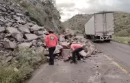 Lluvias dejan inundaciones, vehculos atrapados y un desaparecido