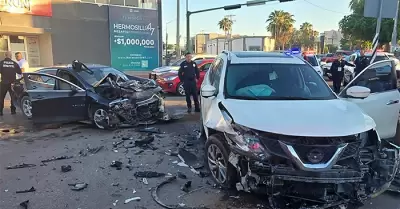 Choque en el cruce del bulevar Abelardo L. Rodrguez, en entronque con Veracruz 