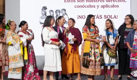 Mujeres del Maz