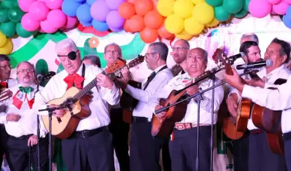 Noche mexicana del Voluntariado Isssteson