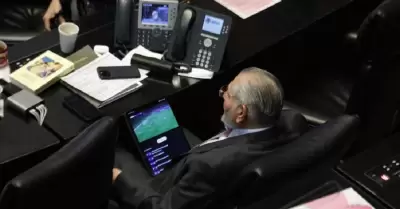 Adn Augusto ve partido.