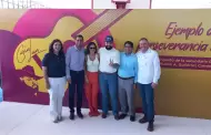 Carn Len recibe reconocimiento como exalumno distinguido de la Secundaria General 4