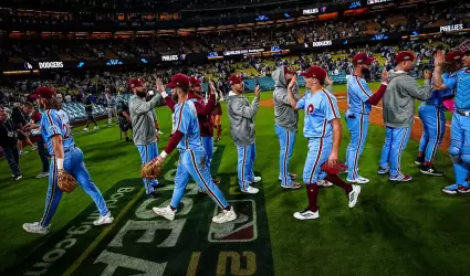 Phillies ganan a Dodgers