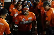 Naranjeros recibieron a los Yaquis y se impusieron 7-5