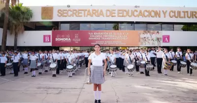 Banda de guerra monumental