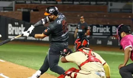 Hermosillo vence a Tucson Baseball Team