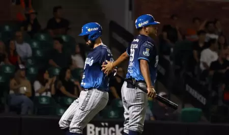 Yaquis vencen a Naranjeros en el primero de la serie