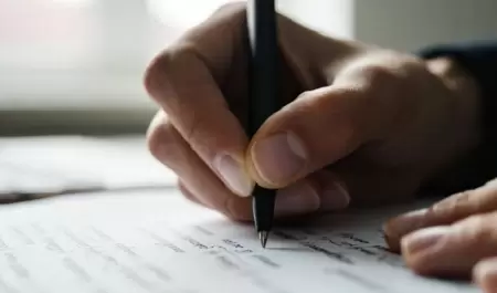 Escribir.