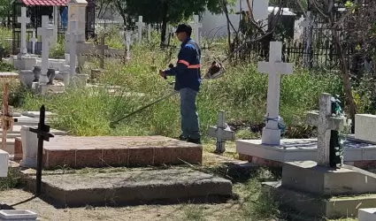 Limpieza de panteones