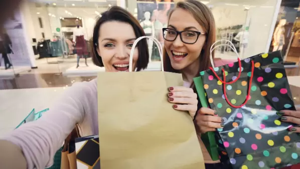 Prioriza tecnología, moda y línea blanca para ahorrar inteligentemente.