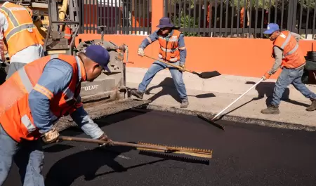 Trabajos de mantenimiento preventivo en la calle Olivares