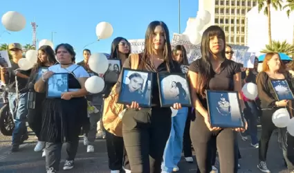 Marcha de estudiantes en Hermosillo.