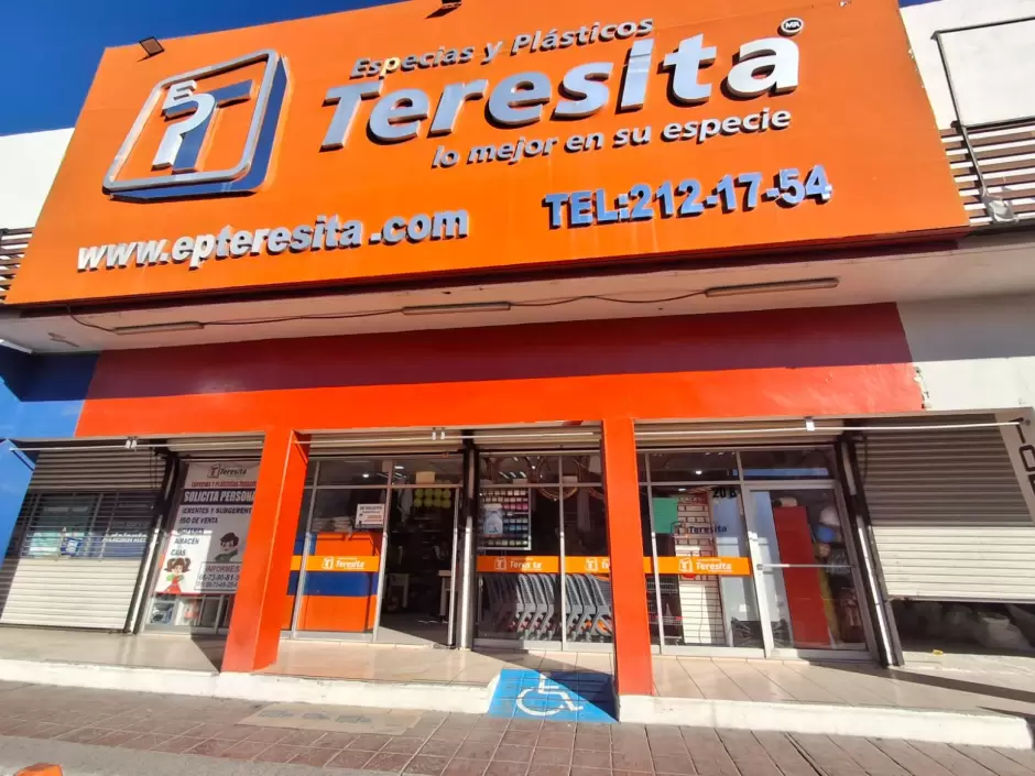 Reabren comercios en la "zona cero"