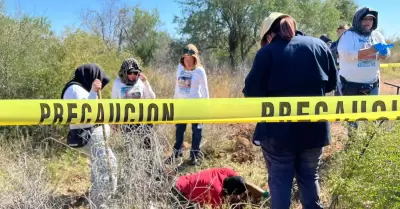 Fosas con restos humanos
