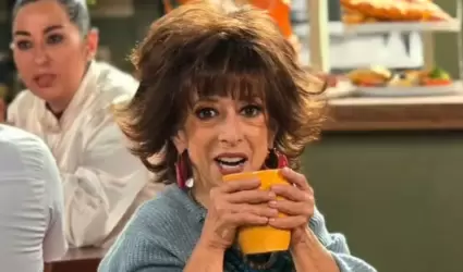 Mar�a Elena Salda�a