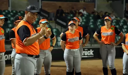 Naranjeros Softbol Femenil
