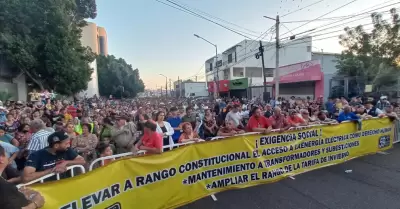 Marchan para ampliar la tarifa de invierno