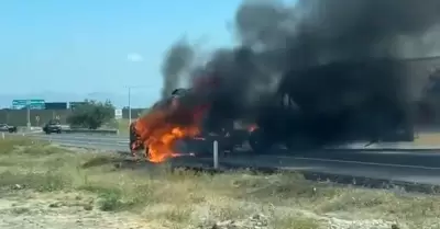 Bloqueos carreteros en Michoacn