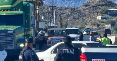 Manifestacin de transportistas y productores en Sonora