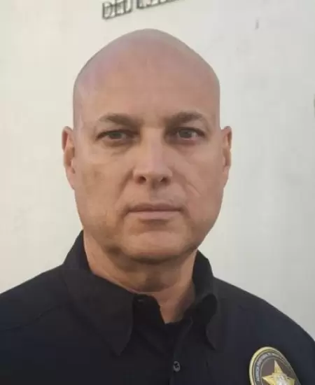 Carlos Alberto Flores, comisario de la AMIC