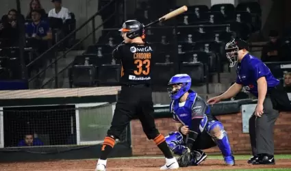 Yaquis vence a Naranjeros 4-0