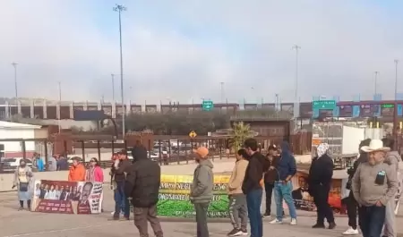 Bloqueo de transportistas y productores