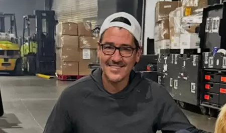 Jonathan Knight