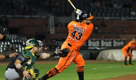 Naranjeros frente a Caeros