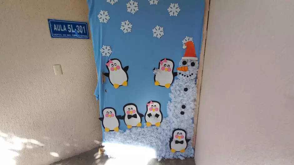 Decoracin de puertas en la Unison