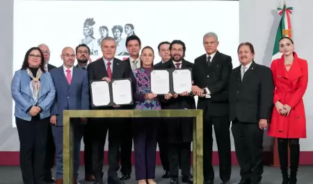 Anuncio de aumento al salario mnimo