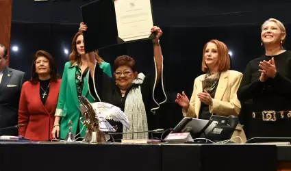 Ernestina Godoy es elegida por el Senado para encabezar la FGR