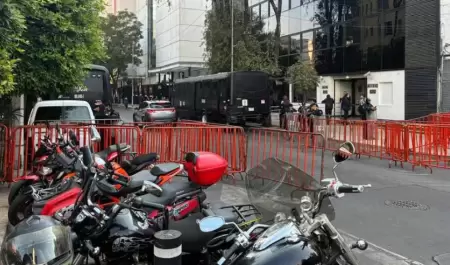 Blindan Senado en espera de manifestantes contra Ley de Aguas