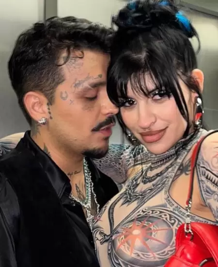 Christian Nodal, Cazzu