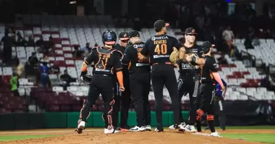 Naranjeros son barridos por Tomateros, en Culiacn