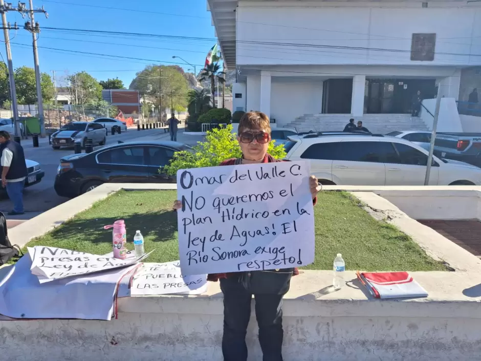 Manifestación en contra de la construcción de presas