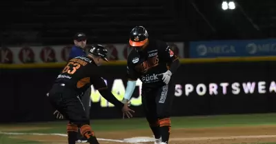 Naranjeros vence a Algodoneros