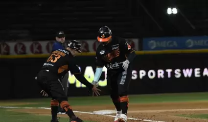 Naranjeros vence a Algodoneros