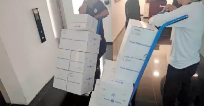 Libros de AMLO entregados en el Senado